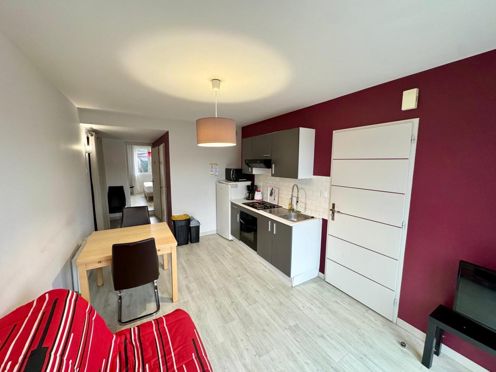 Apartamento Domaine Des 5 Roses - Rose Rouge La Guierche Exterior foto